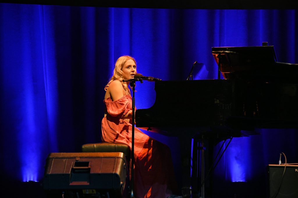 Sierra T performing at Her Majesty's Theatre